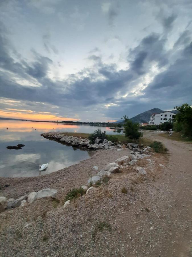 Apartman Atanasov Seline Extérieur photo